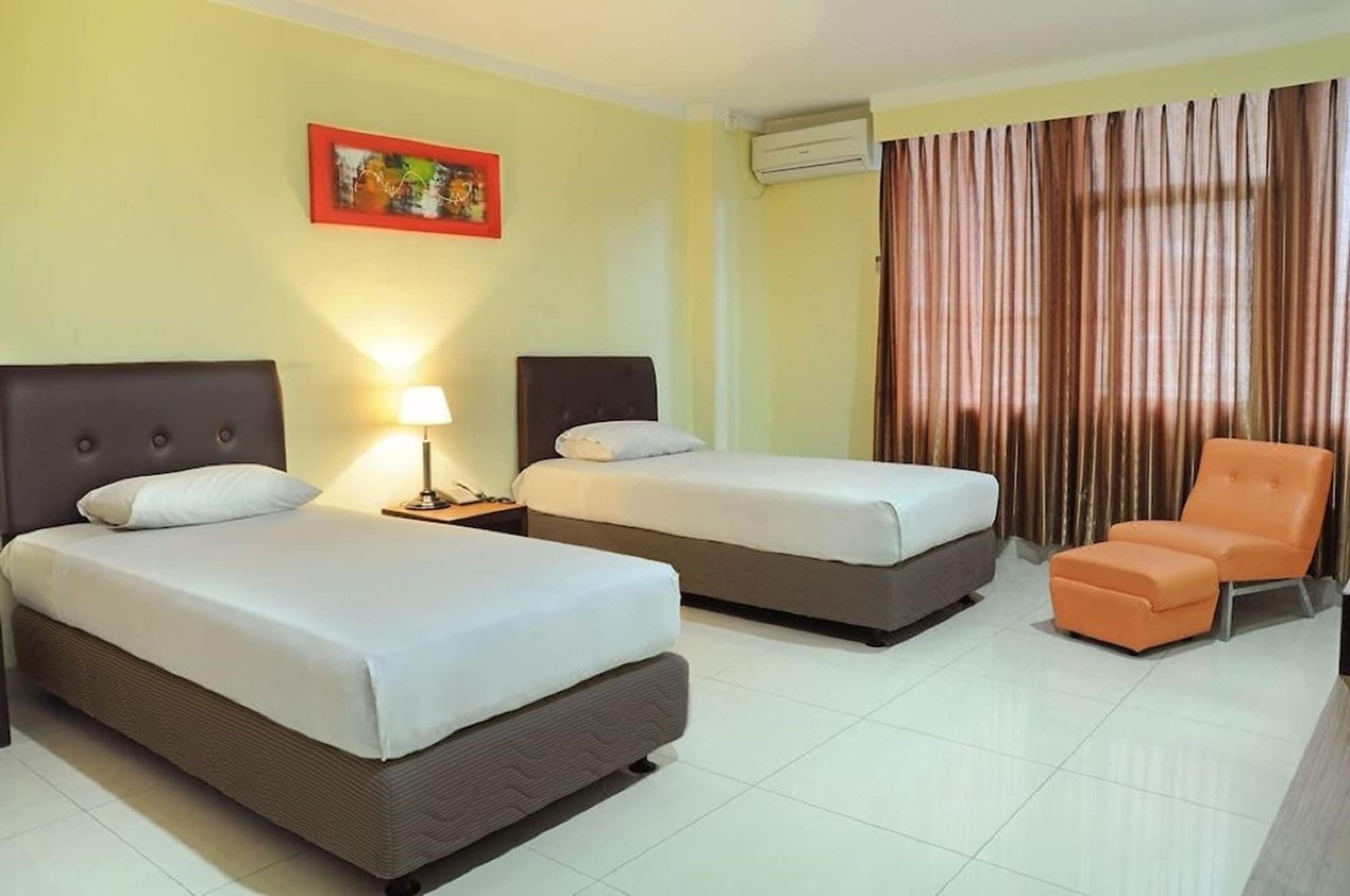 Hotel Banyuwangi Sintera Jakarta Exteriör bild