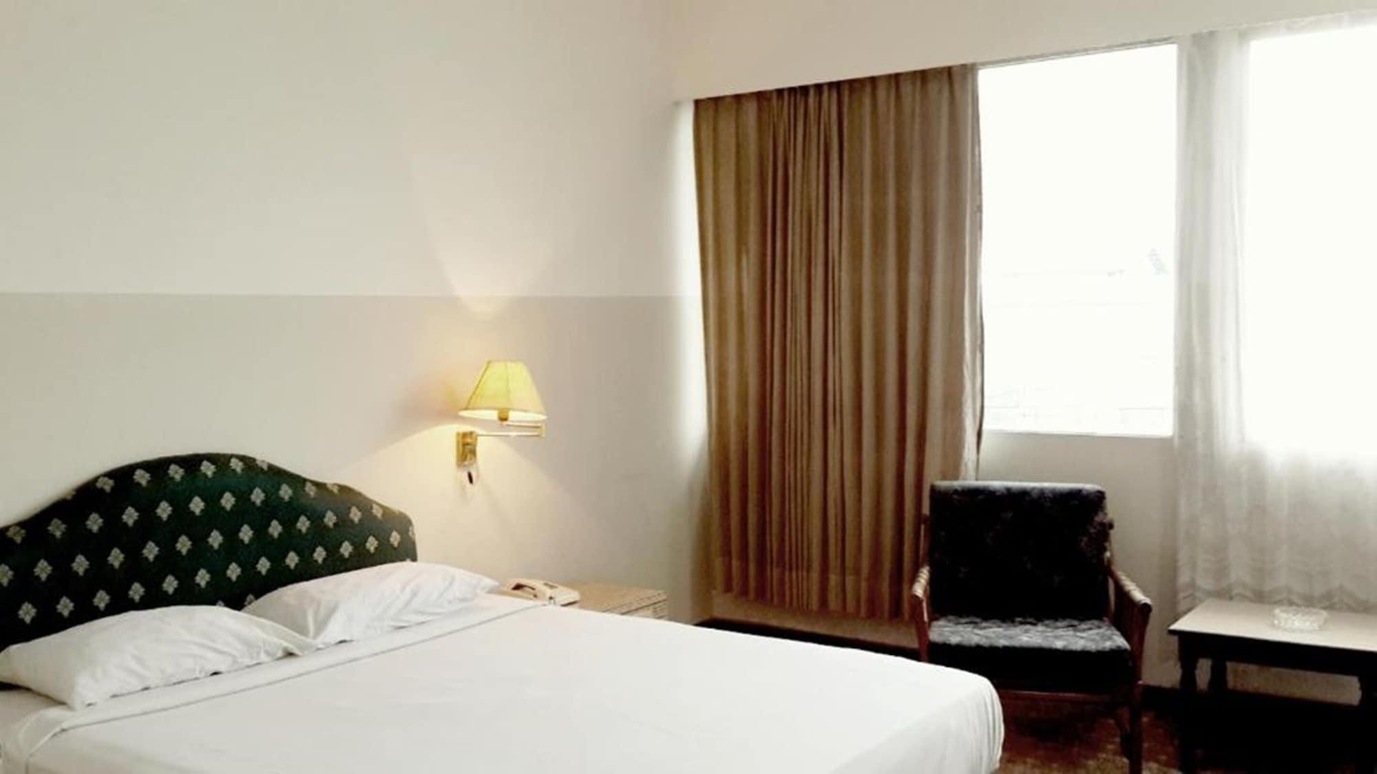 Hotel Banyuwangi Sintera Jakarta Exteriör bild