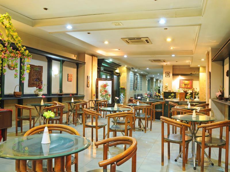 Hotel Banyuwangi Sintera Jakarta Exteriör bild